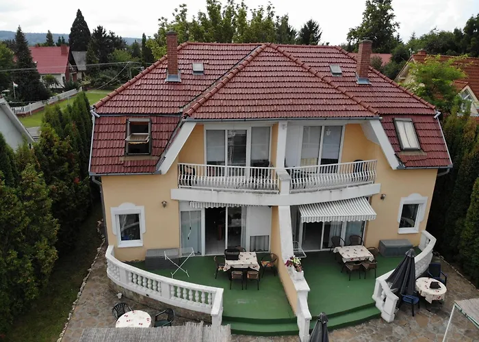 Casa de Férias Nr 2a Balatonszarszo